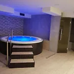 Alf Hotel 3*