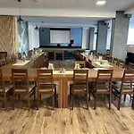 Alf Hotel Borovany (Ceske Budejovice)