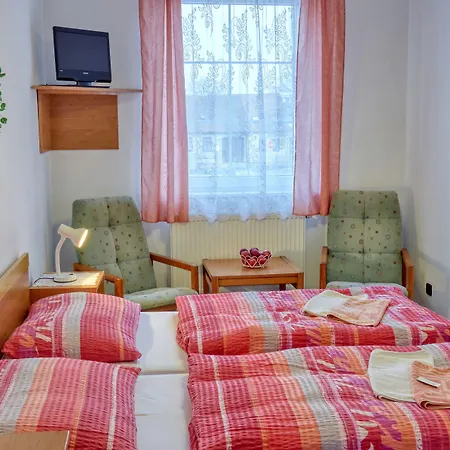 Hotel Alf
