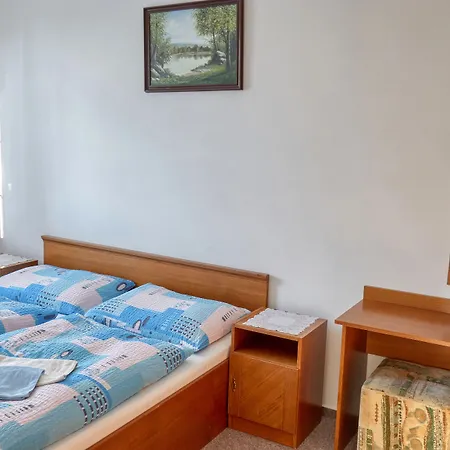 Hotel Alf 3*