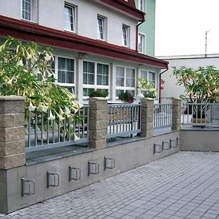 Alf 3* Borovany (Ceske Budejovice)