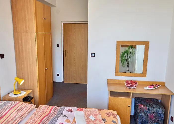 Alf Hotel 3*