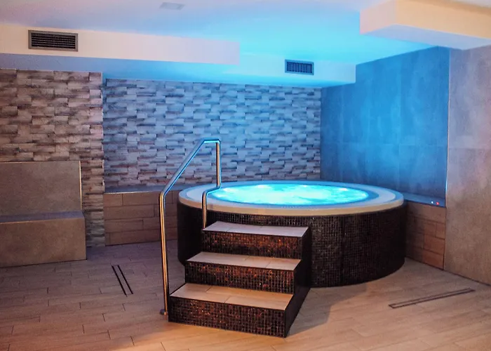 Alf Hotel 3*