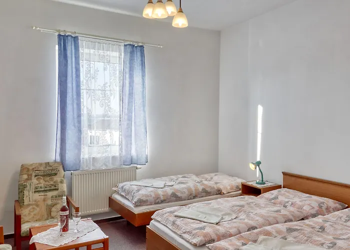 Alf Hotel