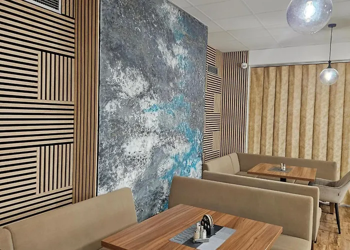 Alf Hotel 3*
